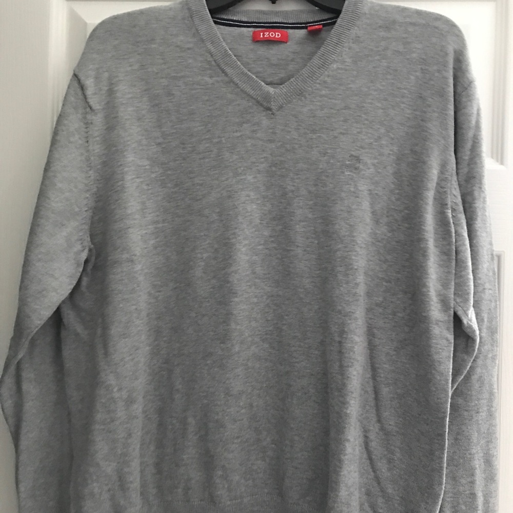 IZod v neck sweater